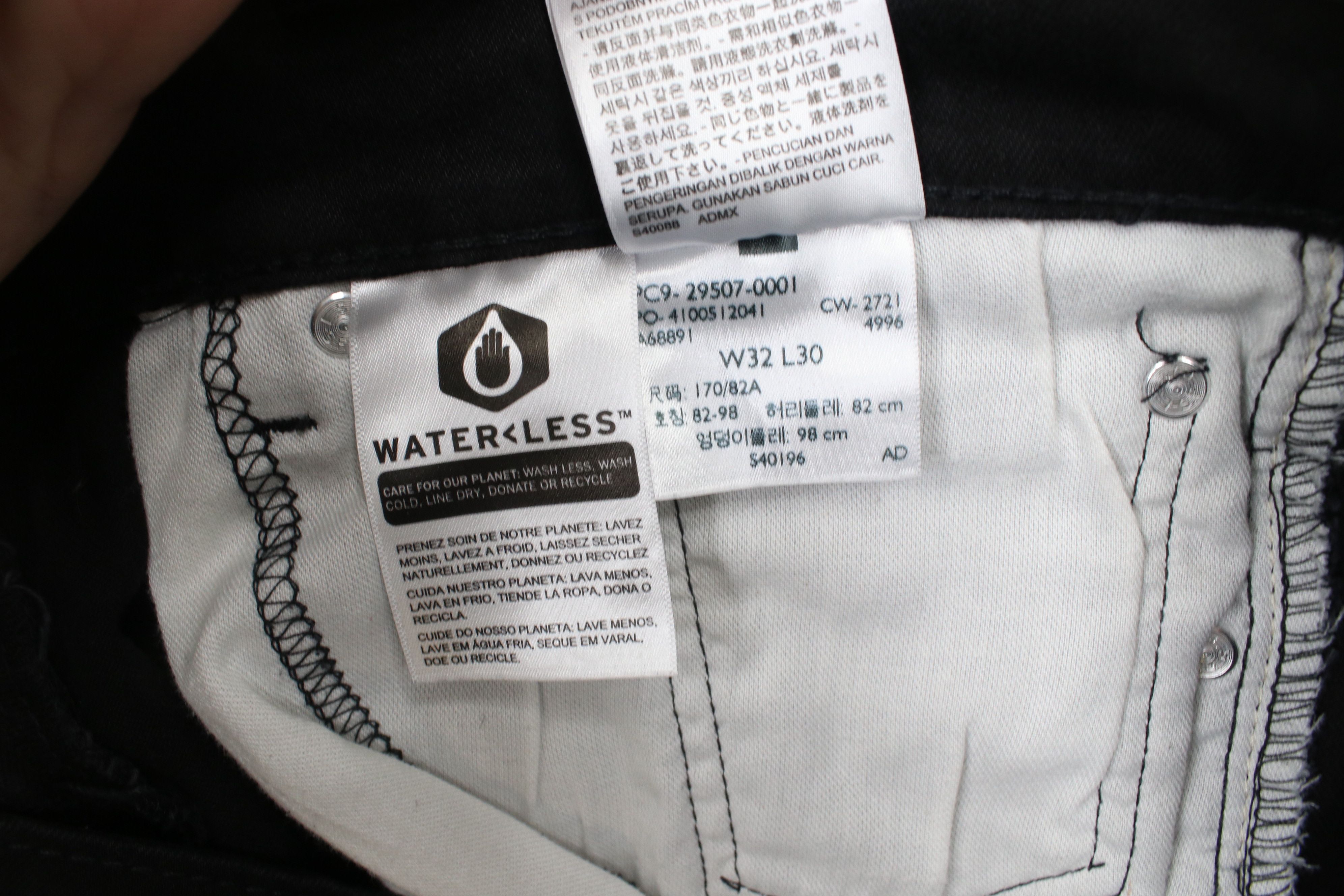 Levi's × Vintage Vintage Y2K Levis 502 Stretch Tapered Leg Denim Jeans Black Size US 32 / EU 48 - 7 Thumbnail