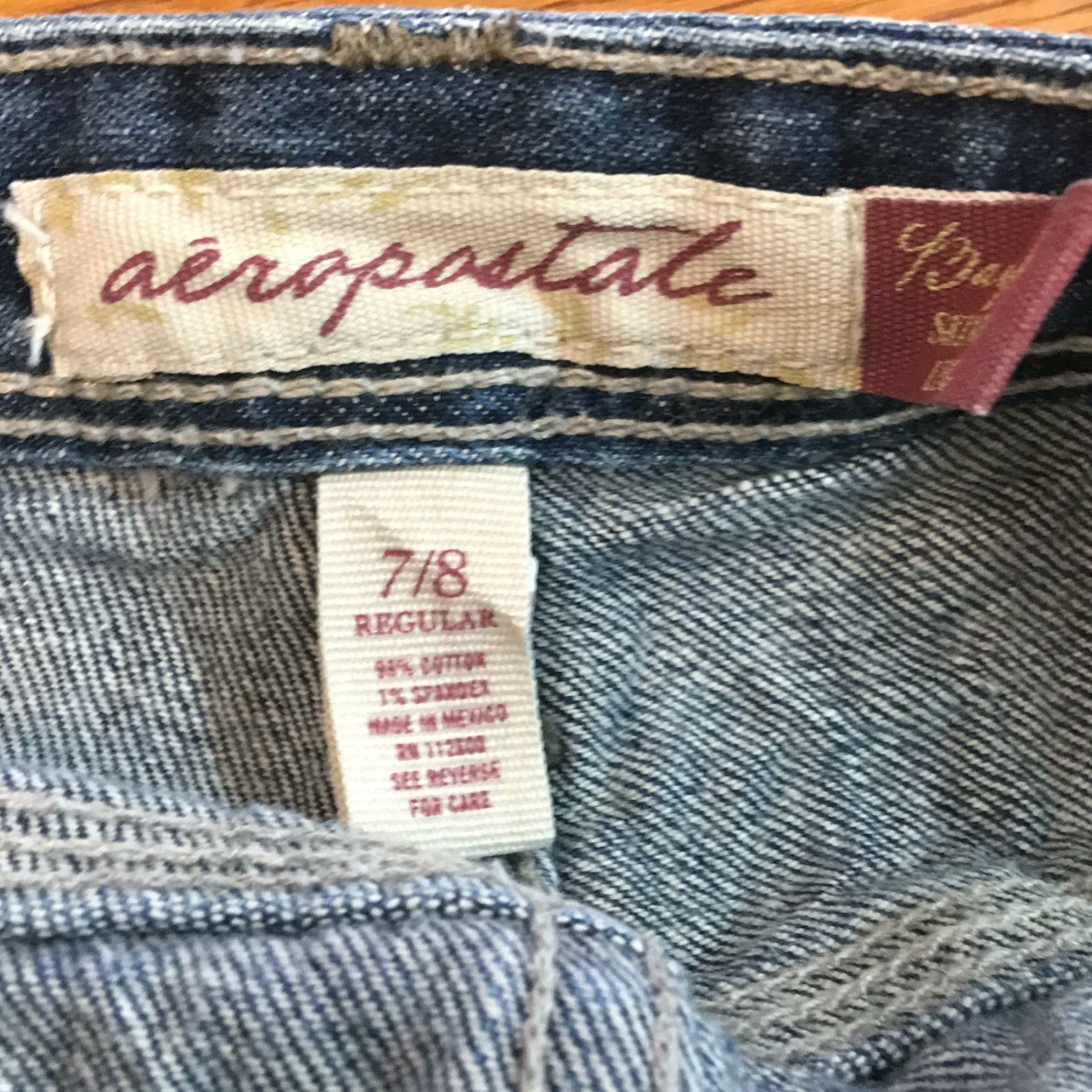 Aeropostale Aeropostale Womens Blue Skinny Jeans Size 7/8 Regular Fit Denim 5-Pocket Comfort Stretch Size 28" / US 6 / IT 42 - 7 Thumbnail