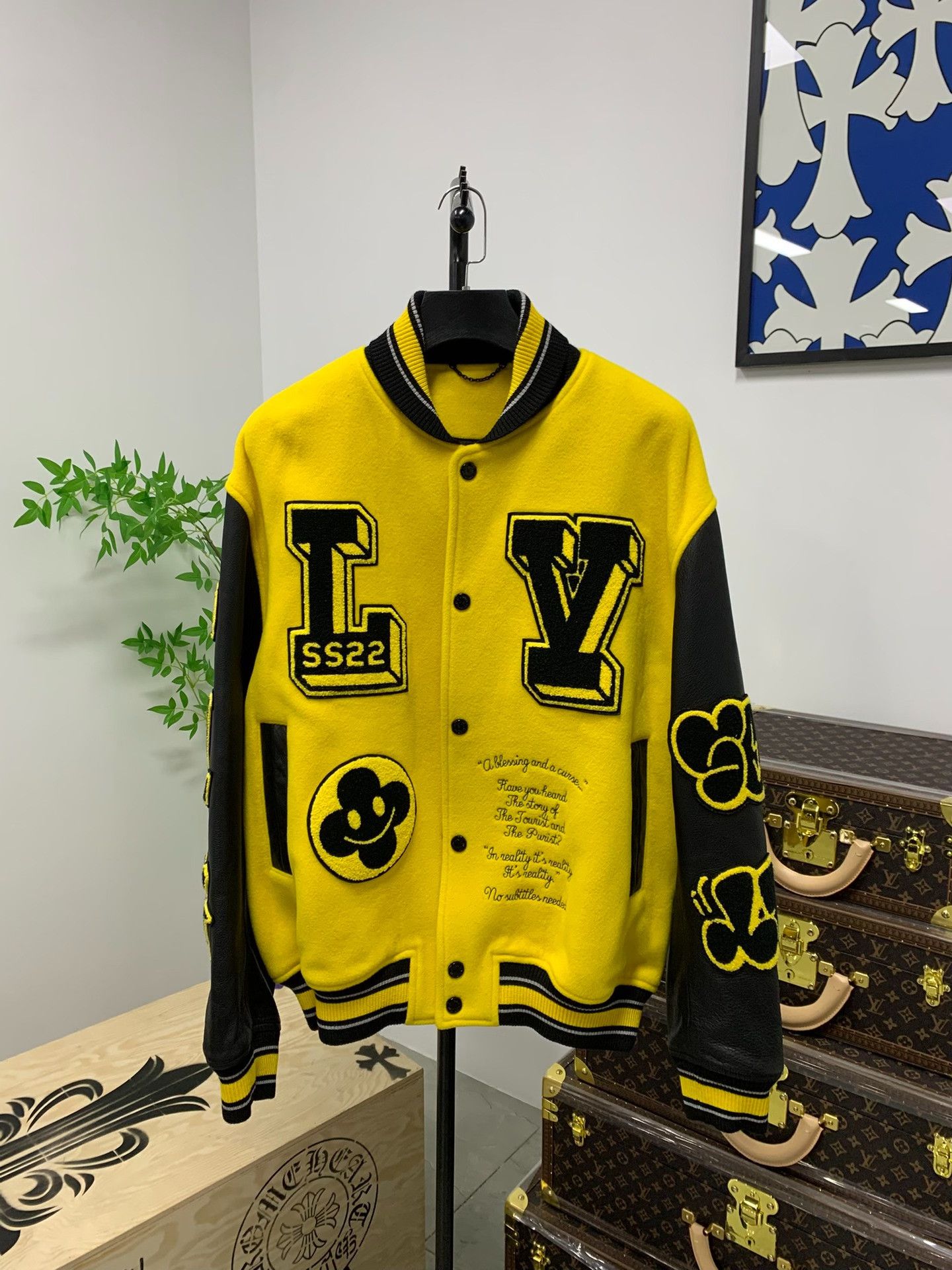 Louis Vuitton Louis Vuitton Tiger Embroidery Varsity Jacket Size 58 Size US XXL / EU 58 / 5 - 1 Thumbnail
