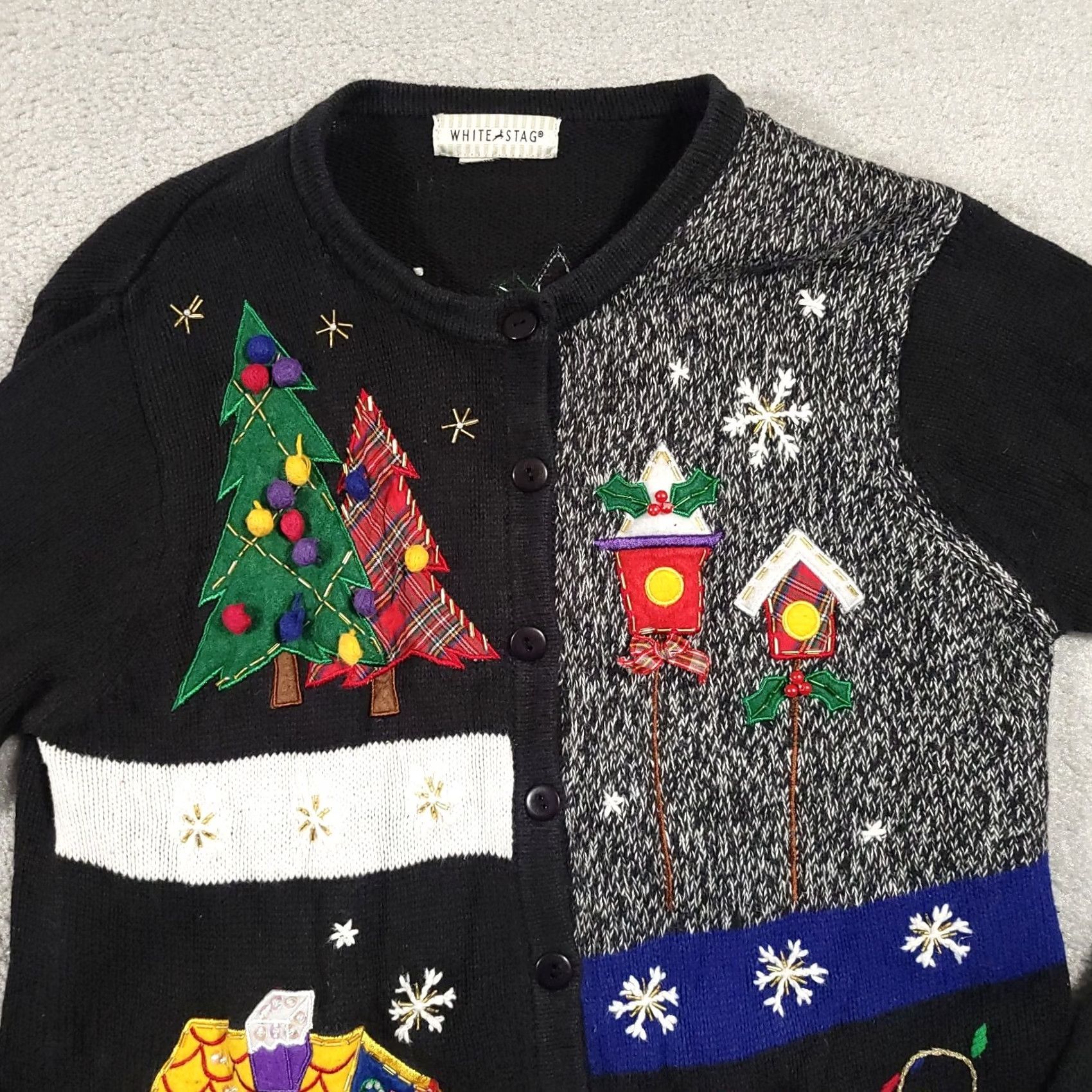 Vintage VINTAGE White Stag Embroidered Button-Up Christmas Cardigan Sweater Women's Small Black Size S / US 4 / IT 40 - 3 Thumbnail