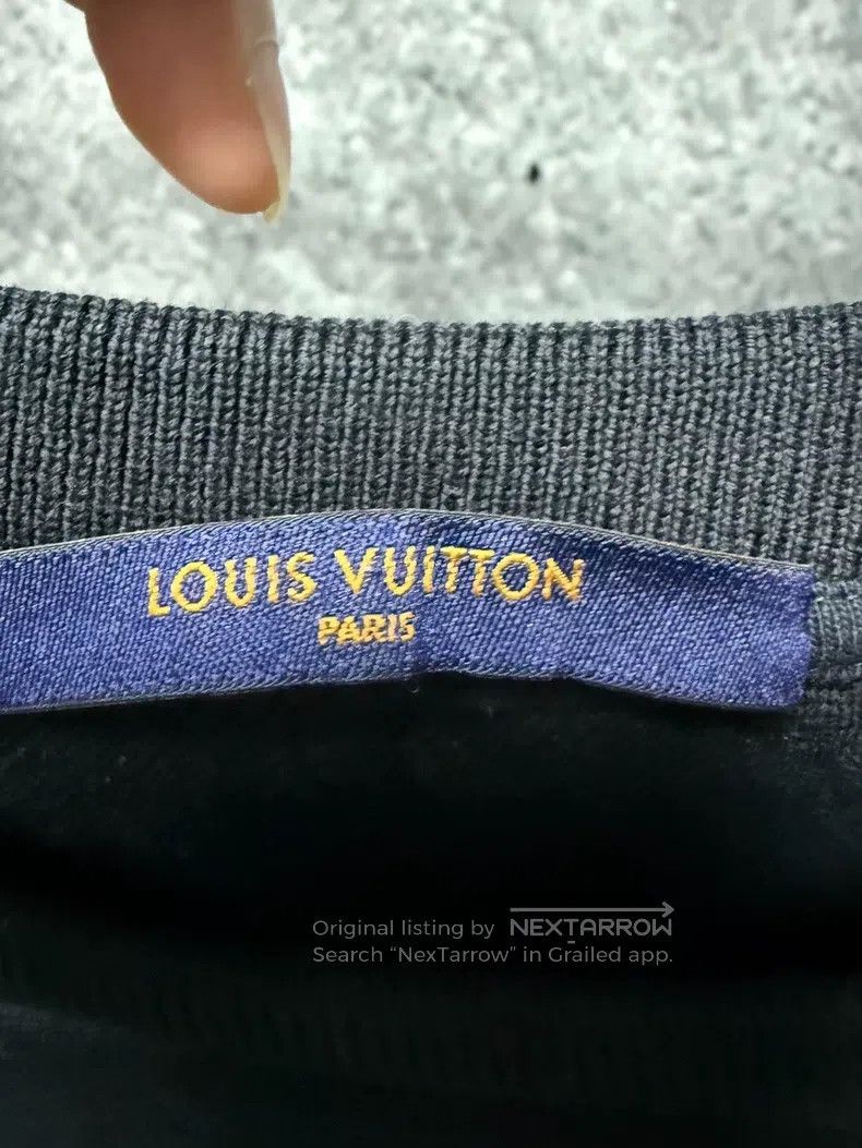 Louis Vuitton Louis Vuitton Black dark stripe short sleeve Size US L / EU 52-54 / 3 - 3 Thumbnail
