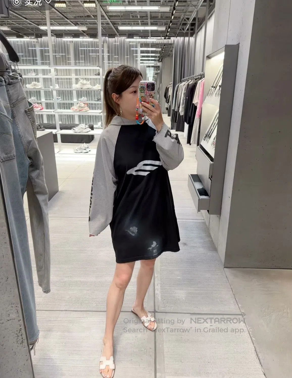 Balenciaga Balenciaga Letter Sleeve Hooded Loose T-shirt. Size M / US 6-8 / IT 42-44 - 7 Thumbnail