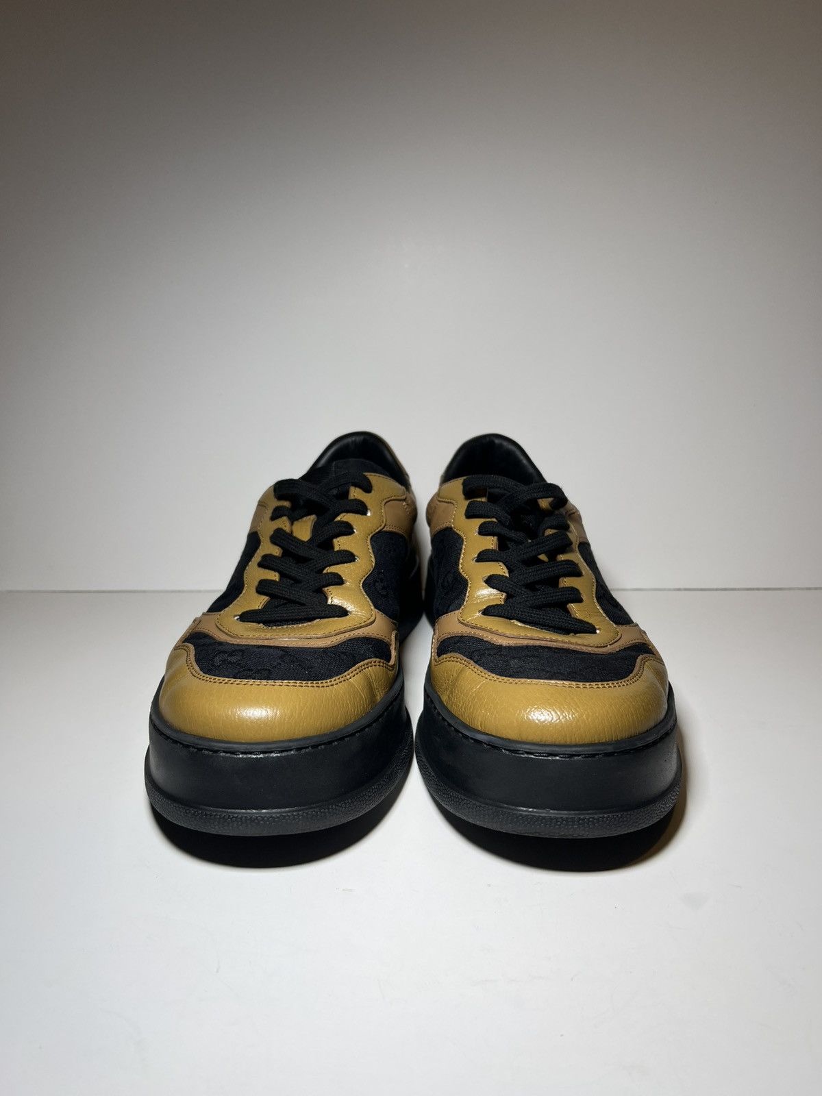 Gucci Gucci GG Supreme Embossed Chunk Low Camel and black leather Size US 13 / EU 46 - 5 Thumbnail