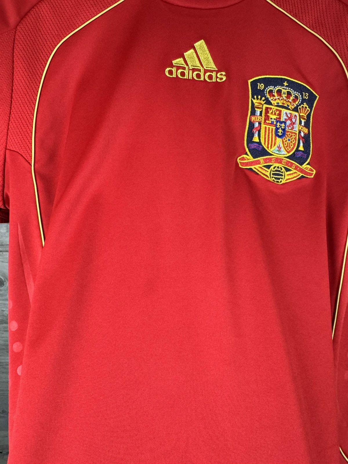 Adidas Football 2007 Vintage adidas Spain soccer jersey size XS Size US XS / EU 42 / 0 - 14 Thumbnail
