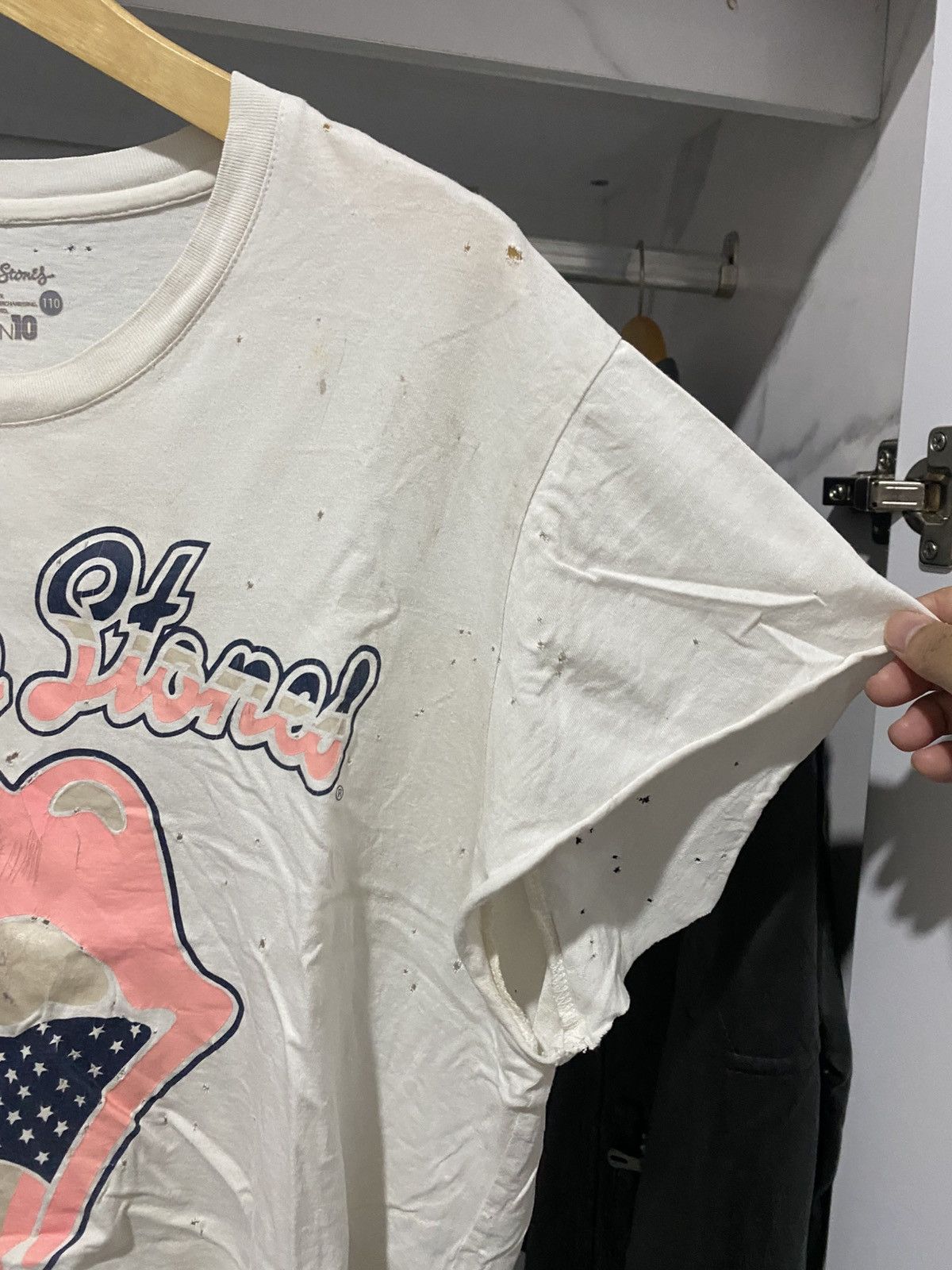 Vintage Vintage Rolling Stones Distressed Running Styled AA0083 Size US L / EU 52-54 / 3 - 5 Thumbnail