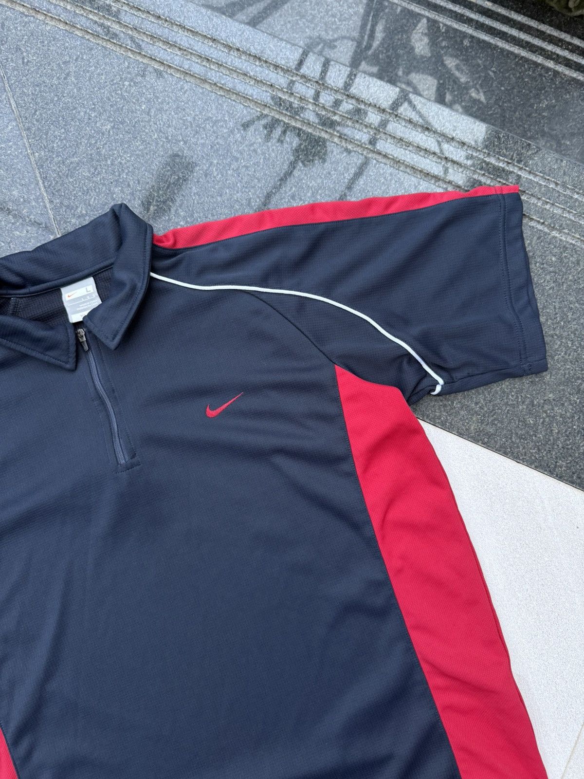 Nike 90’s NIKE RARE SWOOSH LOGO Y2K RUGBY VINTAGE ZIP TEE TSHIRT Size US M / EU 48-50 / 2 - 3 Thumbnail