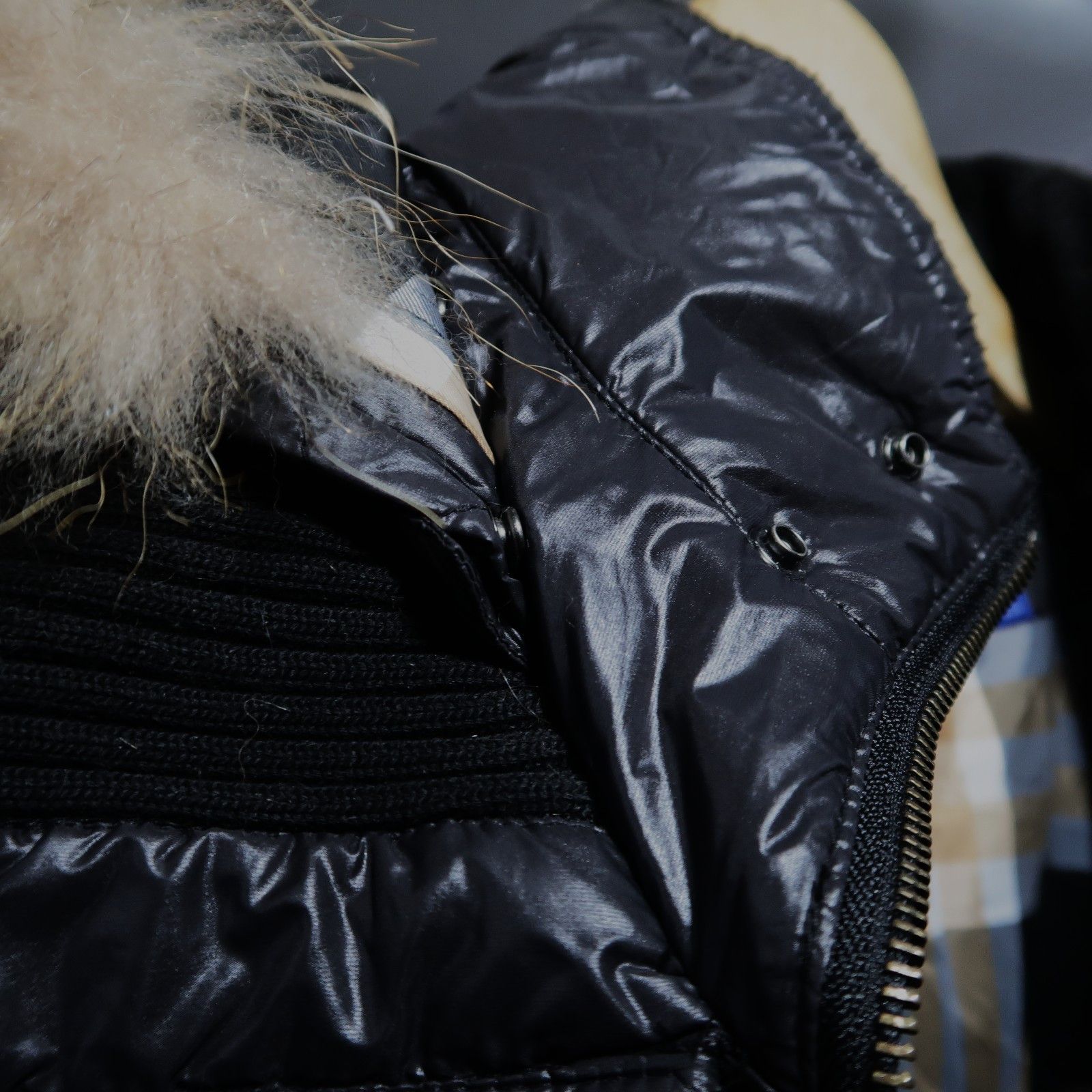Burberry Burberry Blue Label Bondage Puffer Down Fur Jacket Size US S / EU 44-46 / 1 - 18 Thumbnail