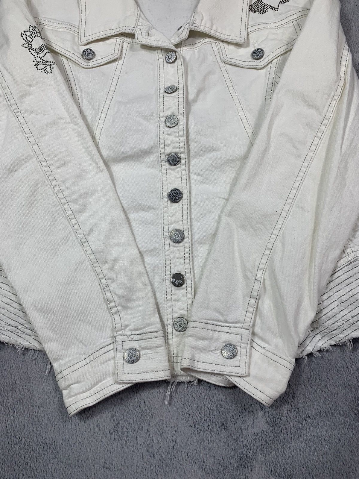 Japanese Brand × Vintage Vintage Y2K Crown wings Sequins denim jacket opium style XL Size XL / US 12-14 / IT 48-50 - 11 Thumbnail