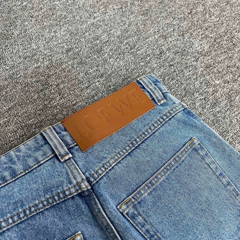 Loewe Loewe Washable denim with edge leather label Size US 34 / EU 50 - 6 Thumbnail