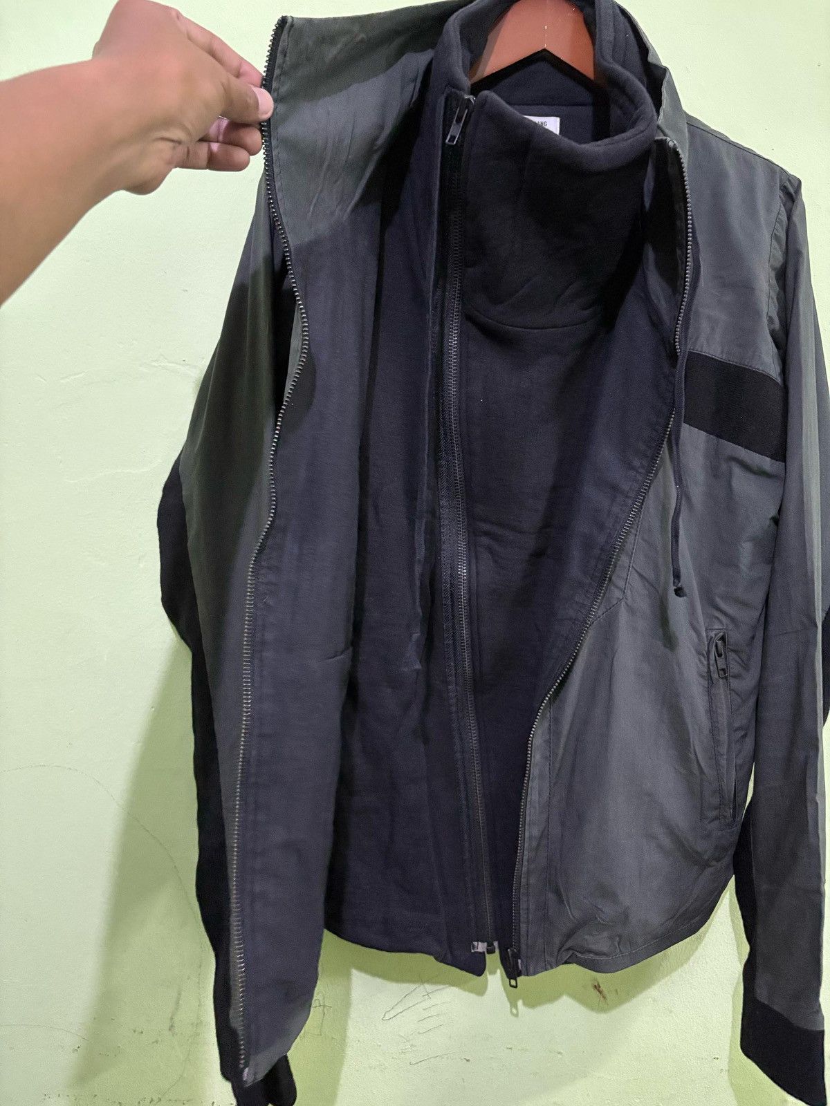 Helmut Lang Helmut Lang Asymmetric Hybrid Jacket Design Two Way Jacket Size US XS / EU 42 / 0 - 5 Thumbnail