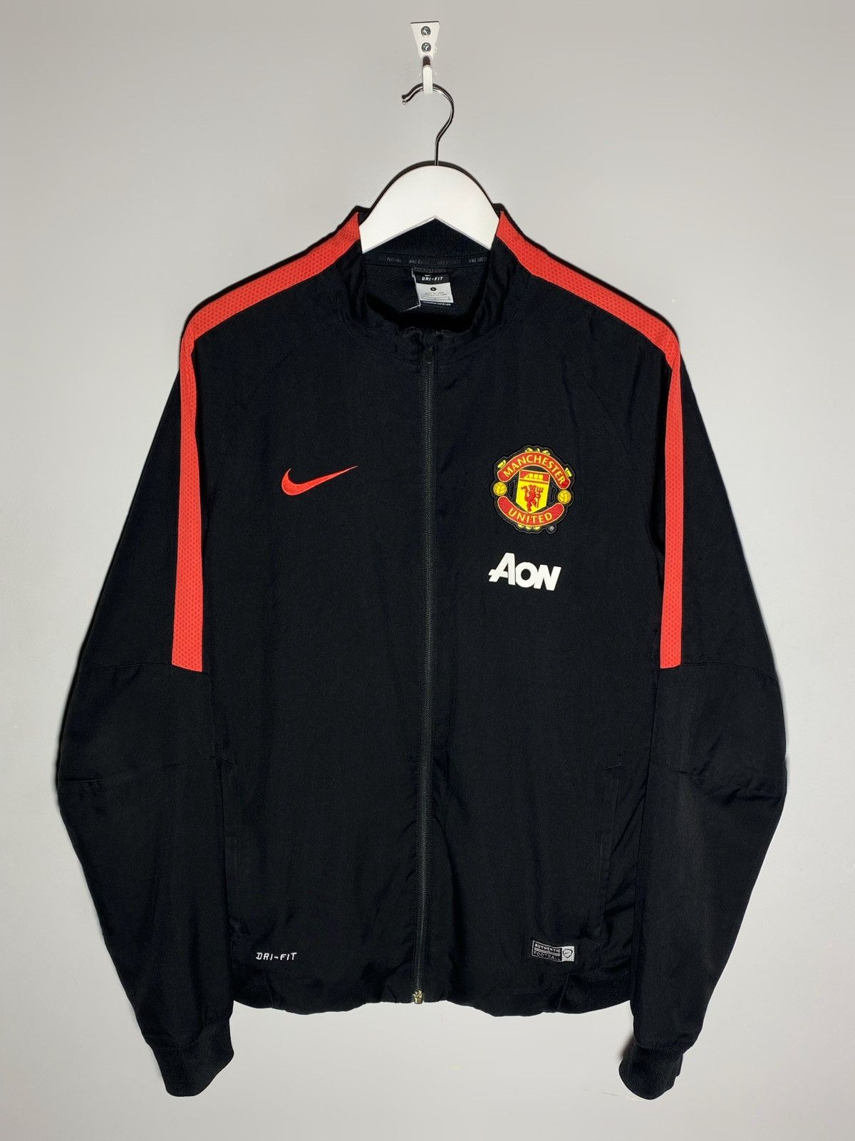 Nike Nike Manchester United 2010/11 Drill Track Jacket Size US L / EU 52-54 / 3 - 1 Thumbnail