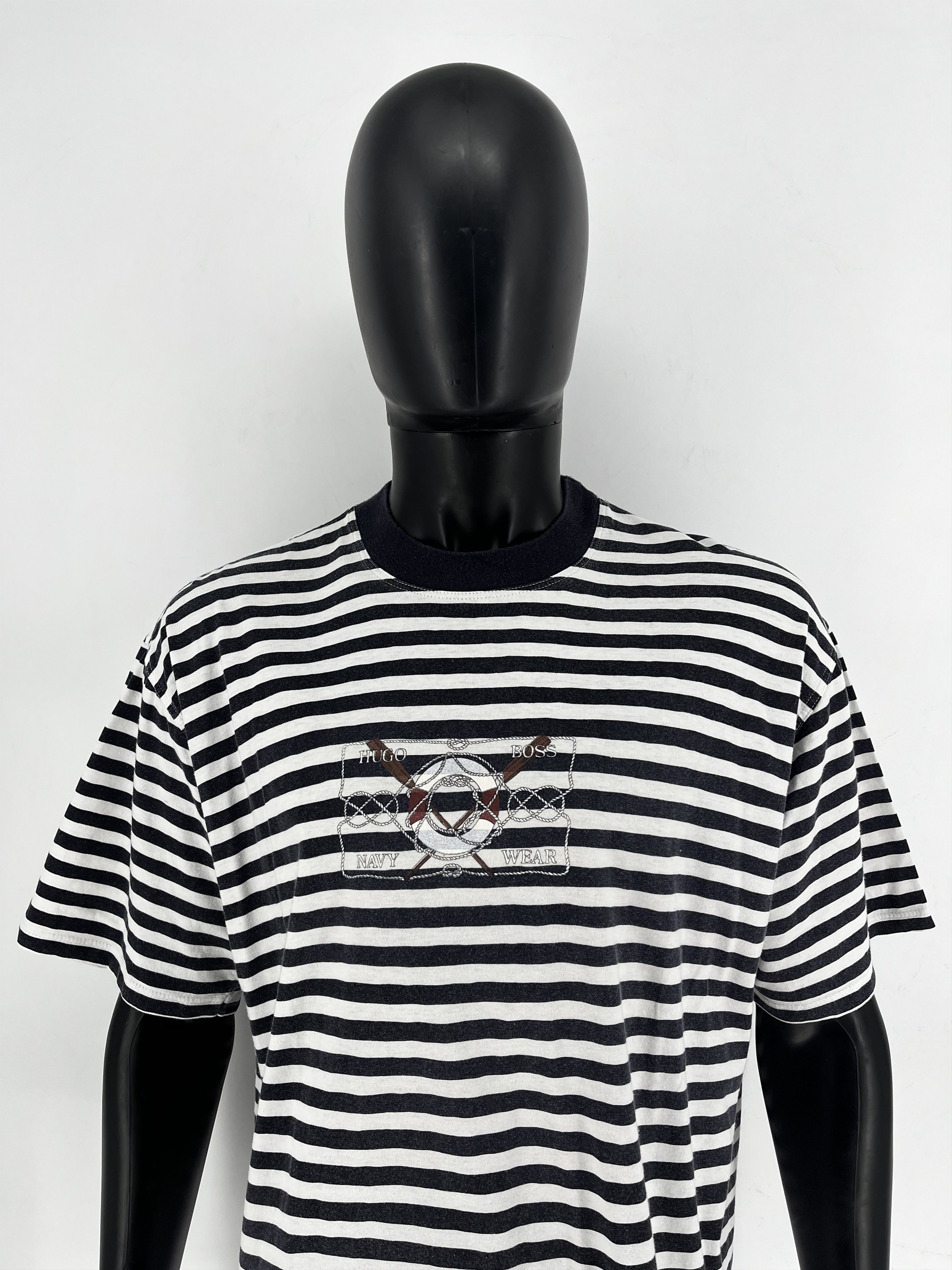 Hugo Boss Vintage Hugo Boss Nawy Wear 80s 90s Big Logo Tee Spell Out Size US XXL / EU 58 / 5 - 1 Thumbnail