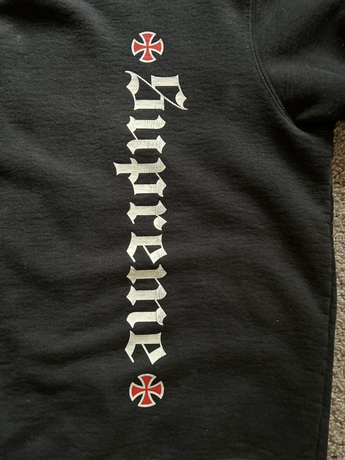 Supreme Independent | Grailed
