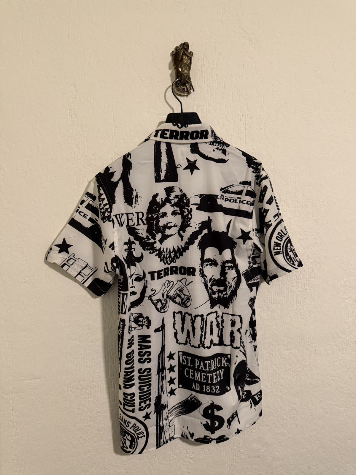 G59 Records G59 Records New Orleans collage button down shirt size M Size US M / EU 48-50 / 2 - 6 Thumbnail