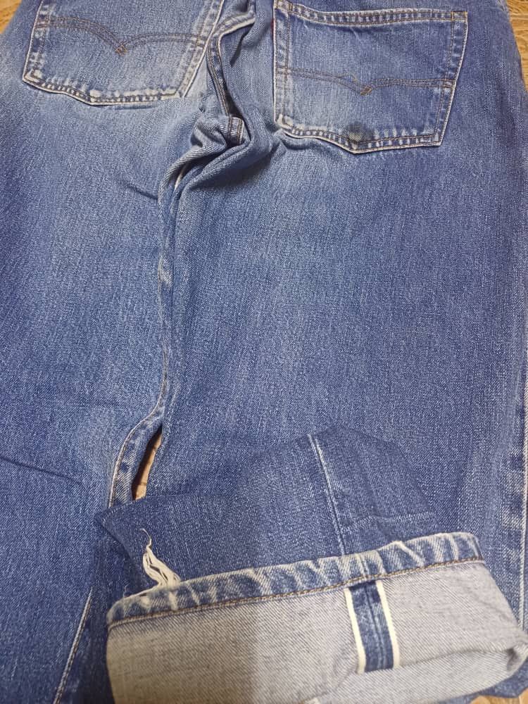 Levi's VINTAGE 80'S LEVIS BIG E SELVEDGE BUTTON 555 Size US 33 - 11 Thumbnail