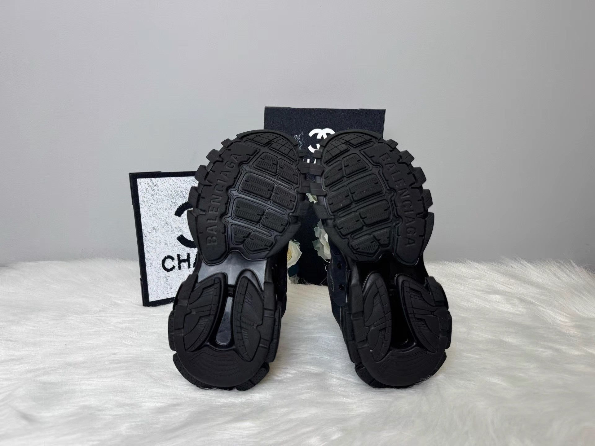 Balenciaga Balenciaga Warrior Embossed Black Chucky Shoes K38 Size US 8 / IT 38 - 4 Thumbnail