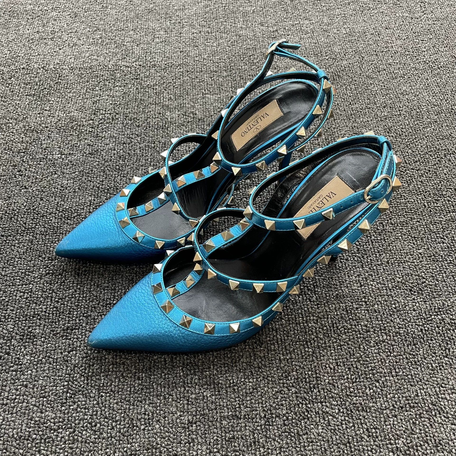 Valentino Valentino Rockstud Open Heel 10cm Roman Sandal Blue 39 Size US 8.5 / IT 38.5 - 1 Thumbnail