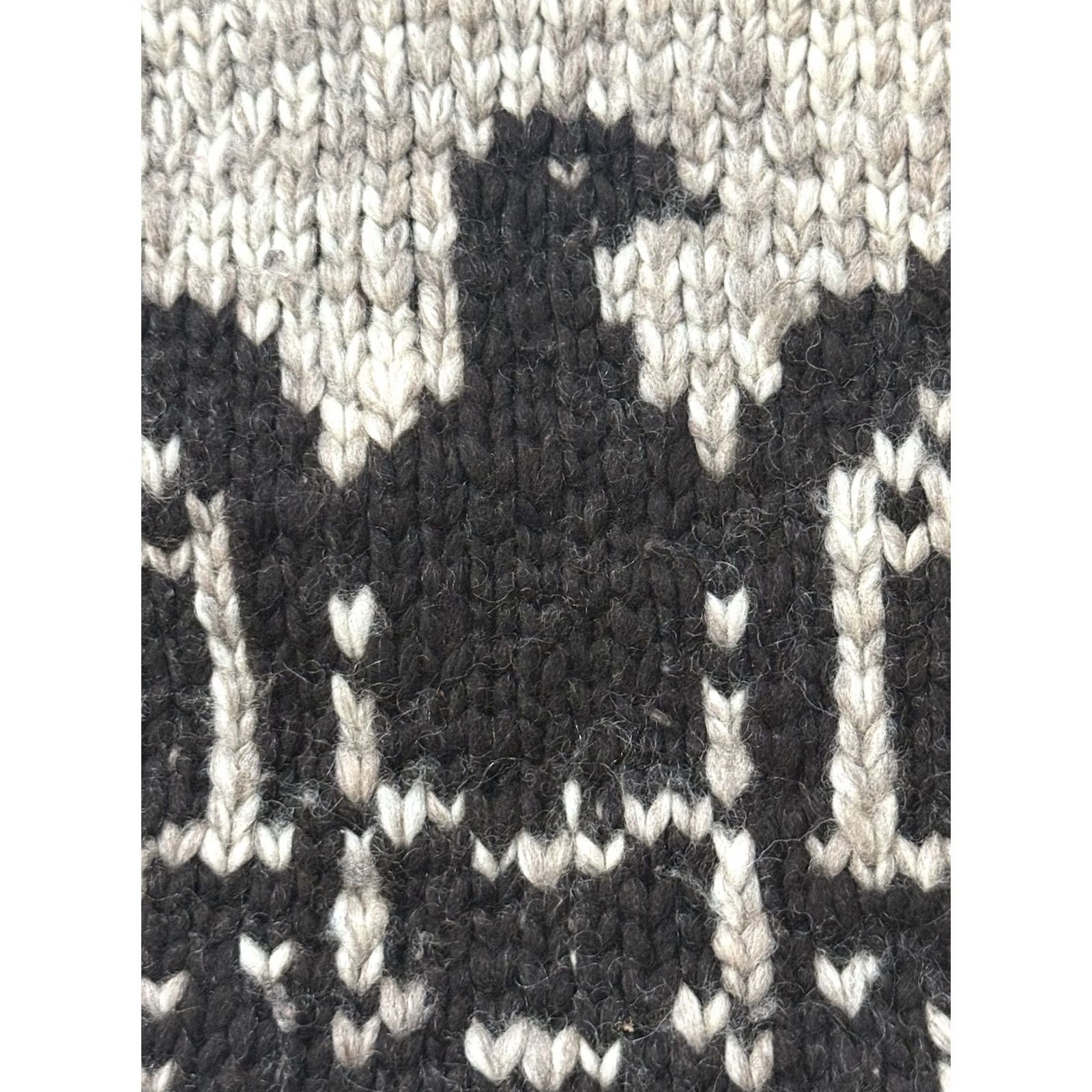 Vintage VINTAGE Longhouse Sweater Cowichan Thunderbird Large Canada Big Lebowski Mens Size US L / EU 52-54 / 3 - 5 Thumbnail