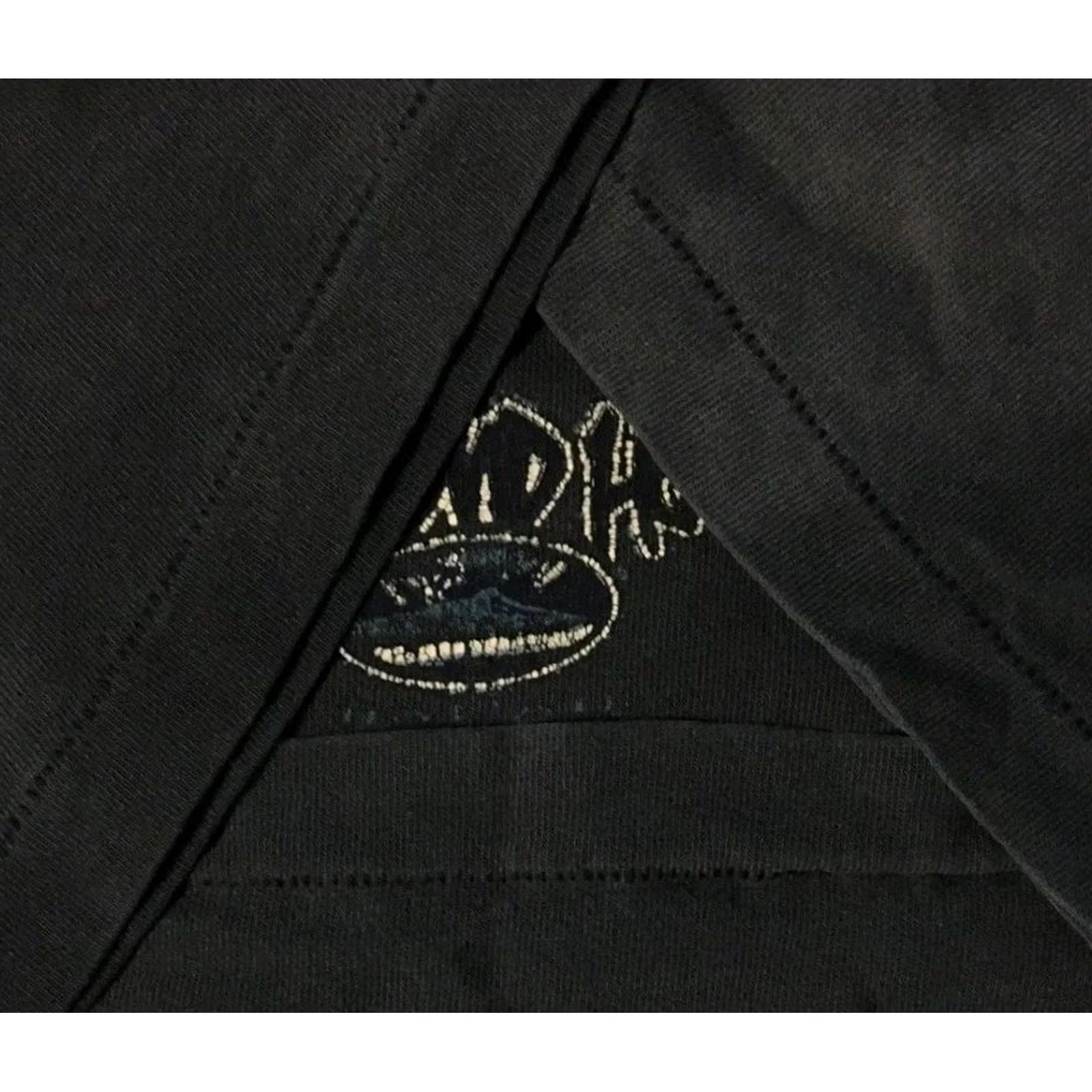 Vintage VINTAGE Diamond Head Hawaii Thrashed Faded Distressed Shirt XL Black Men's T-Shirt 90s Surf Skate Grunge Sun Graphic Size US XL / EU 56 / 4 - 5 Thumbnail