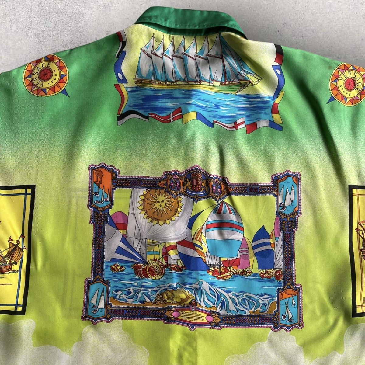 Versace Vintage Silk Versace Sport Sailing Oversize Shirt Size S / US 4 / IT 40 - 5 Thumbnail
