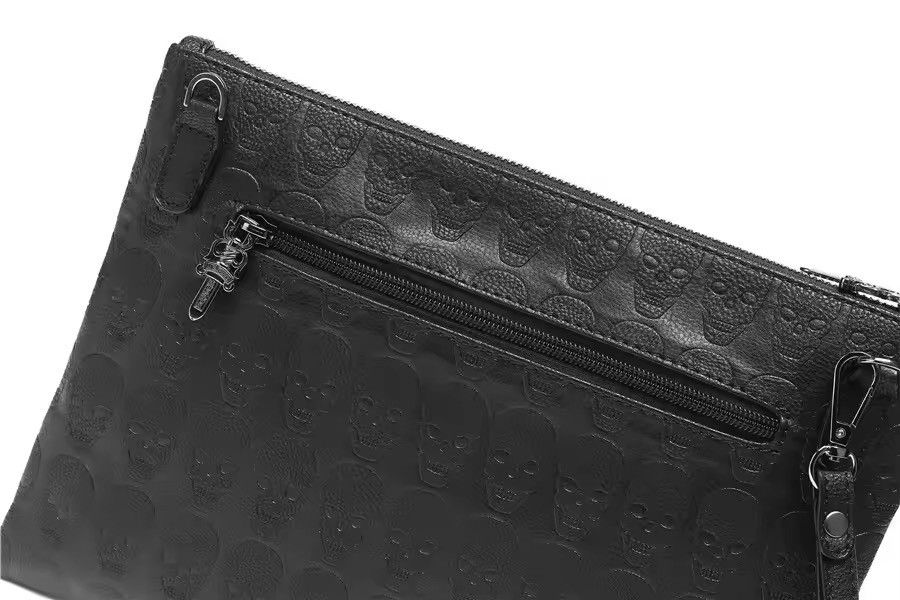 Vintage Luxury Gothic Skull Embossed Leather Clutch Bag Wristlet Size ONE SIZE - 7 Thumbnail