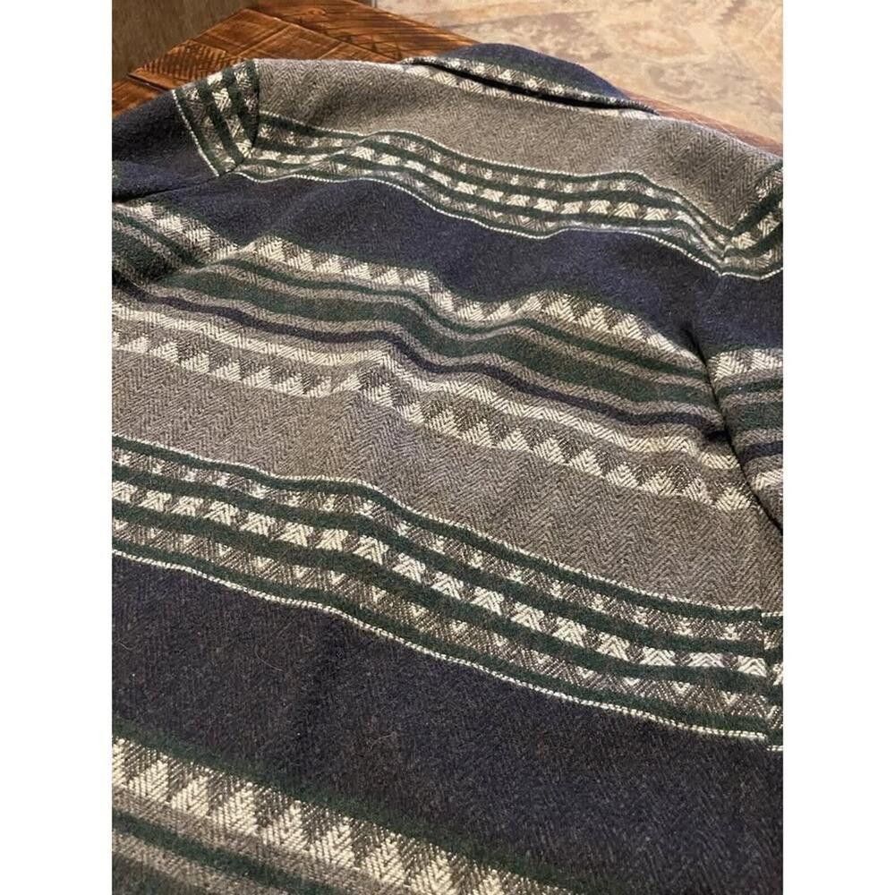 Orvis Orvis Wool Cardigan Native Southwestern Womens Size 8 C1 Size M / US 6-8 / IT 42-44 - 7 Thumbnail