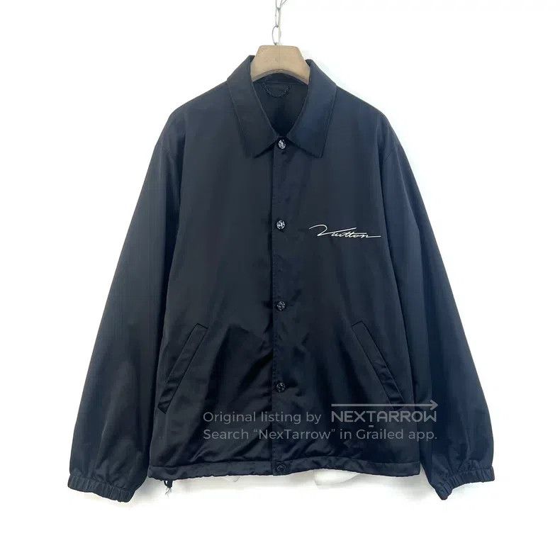 Louis Vuitton Louis Vuitton Black dove embroidered signature casual jack Size US L / EU 52-54 / 3 - 1 Thumbnail
