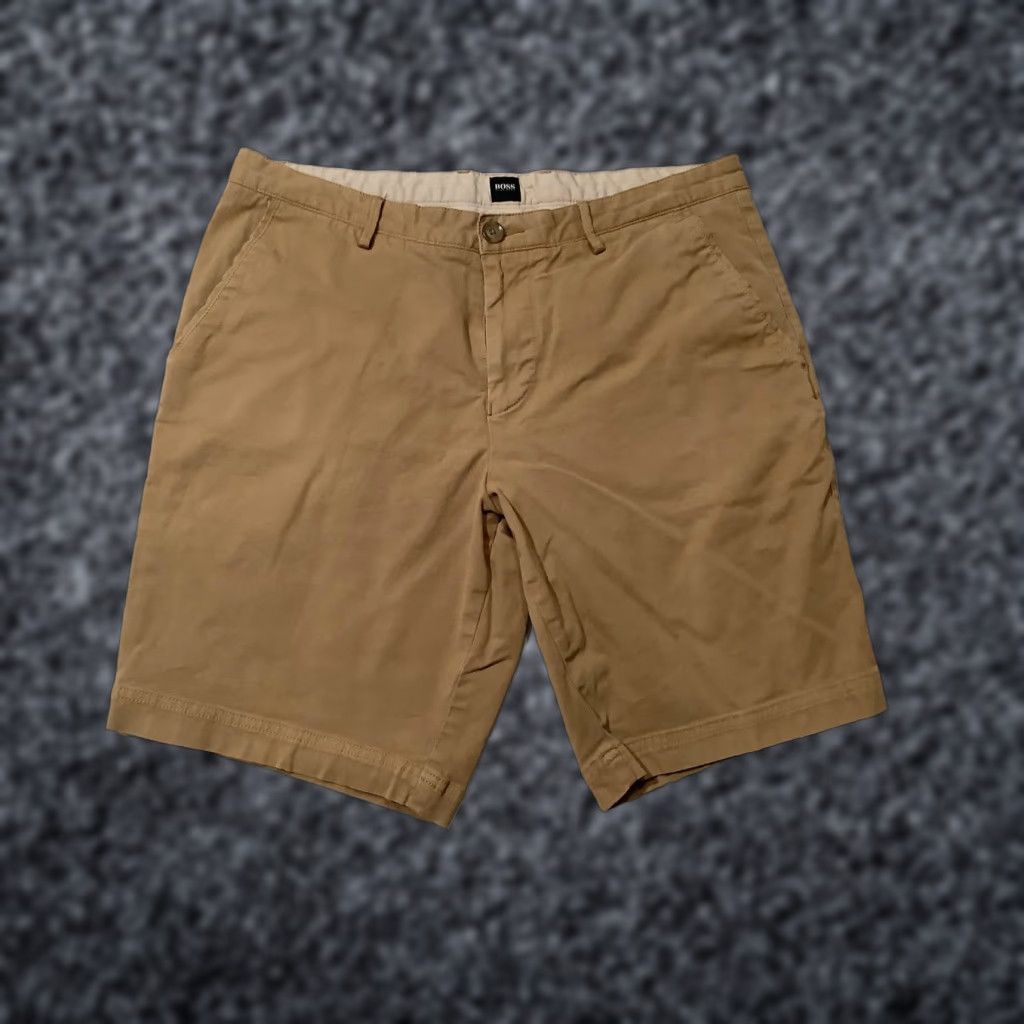 Hugo Boss BOSS Hugo Boss Shorts Mens 32 Beige Chino Stretch Flat Front Cotton Casual Size US 32 / EU 48 - 1 Thumbnail