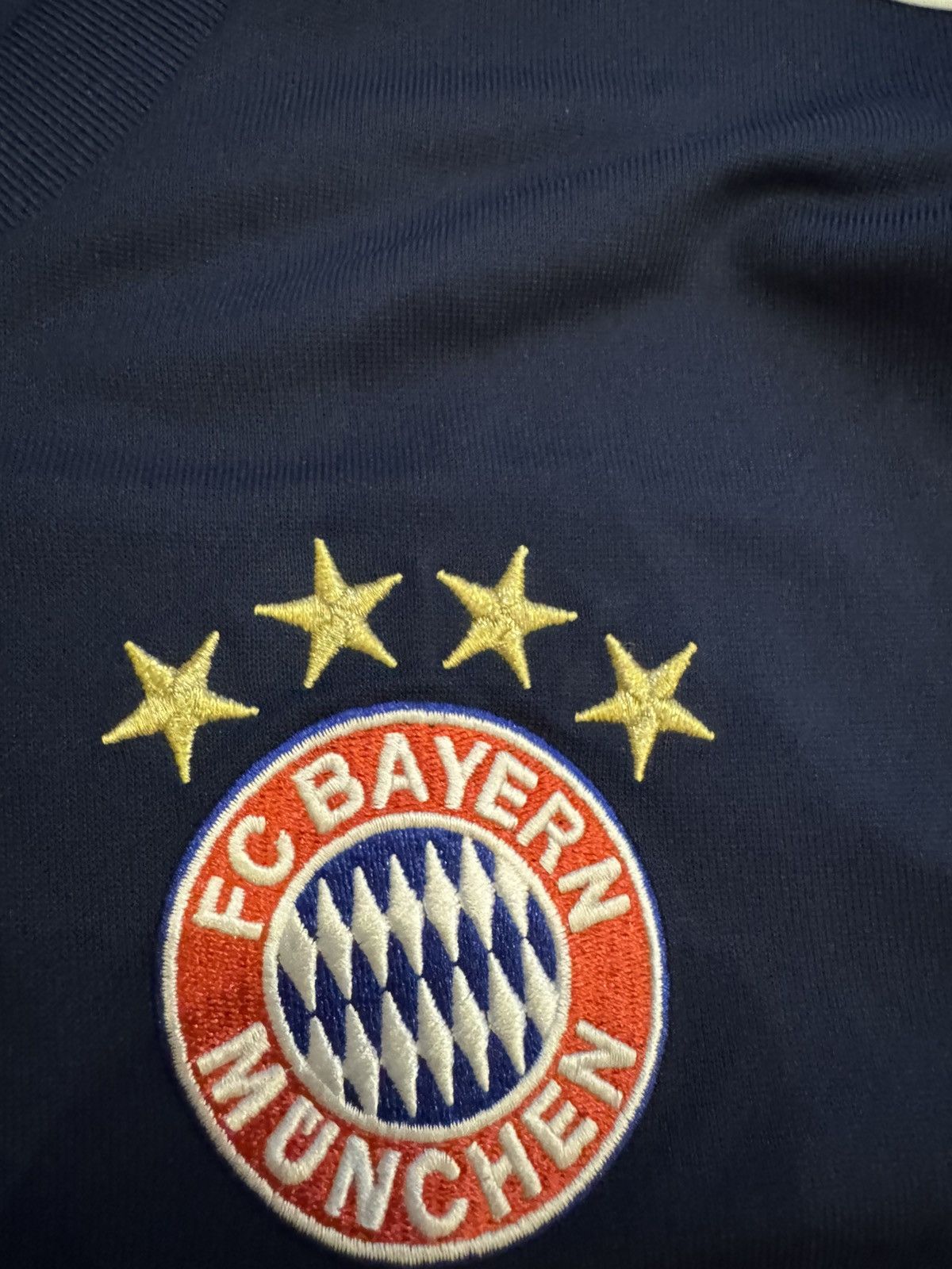 Adidas BAYERN MÜNICH 2017 2018 AWAY SHIRT SOCCER JERSEY ADIDAS SZ L Size US L / EU 52-54 / 3 - 5 Thumbnail