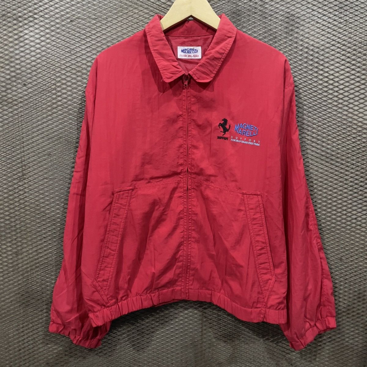 Gear for Sports Magneti Marelli Ferrari Racing Jacket Size US M / EU 48-50 / 2 - 1 Thumbnail