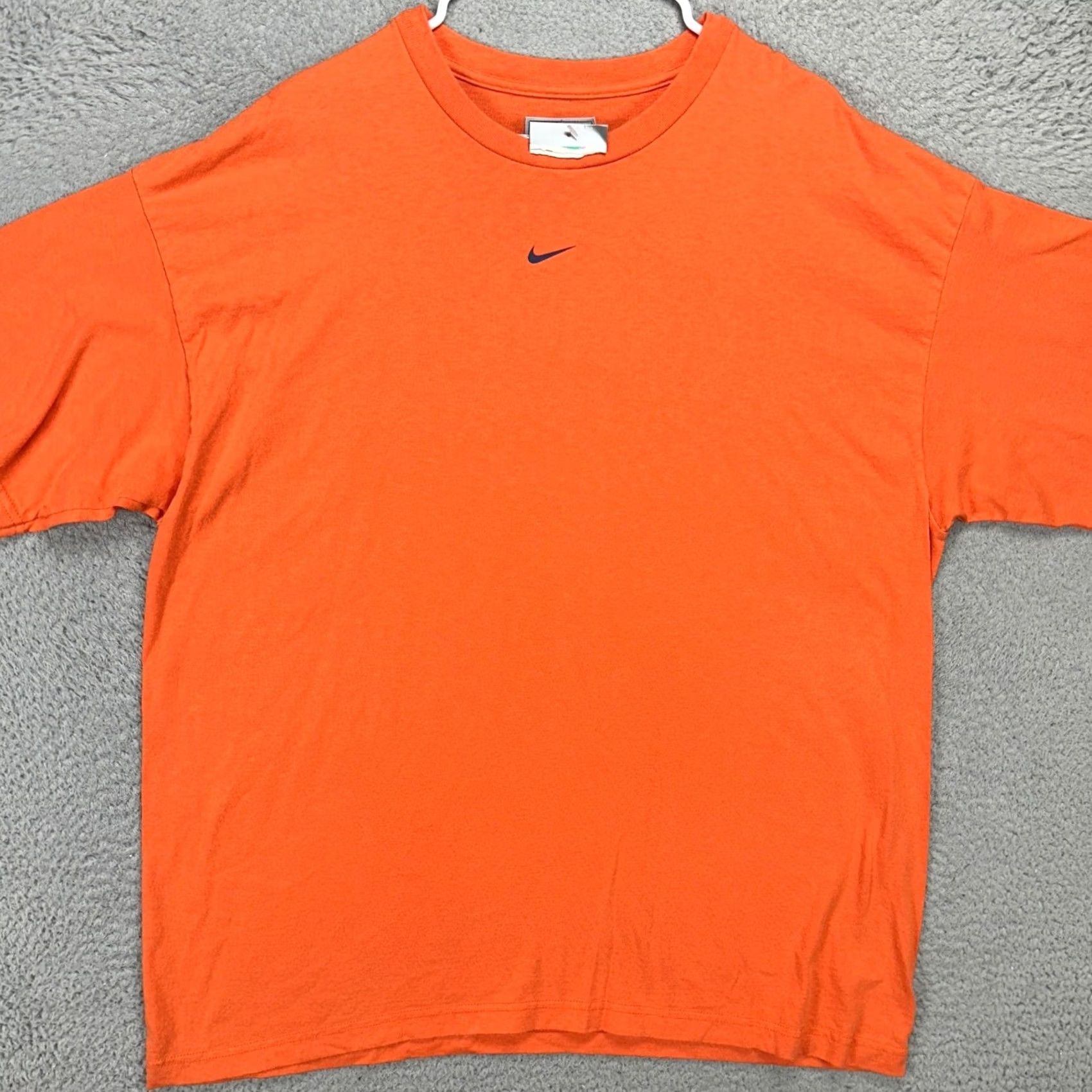 Nike VINTAGE Nike Mens Center Swoosh T-Shirt XL Orange Crewneck Short Sleeve Tee NEW Size US XL / EU 56 / 4 - 3 Thumbnail