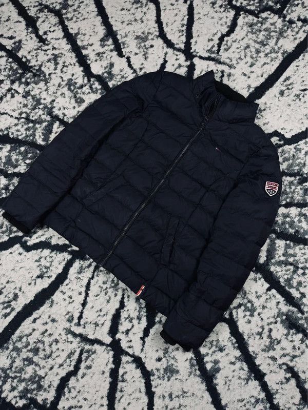Tommy Hilfiger Tommy Hilfiger black down jacket logo M Size M / US 6-8 / IT 42-44 - 2 Thumbnail