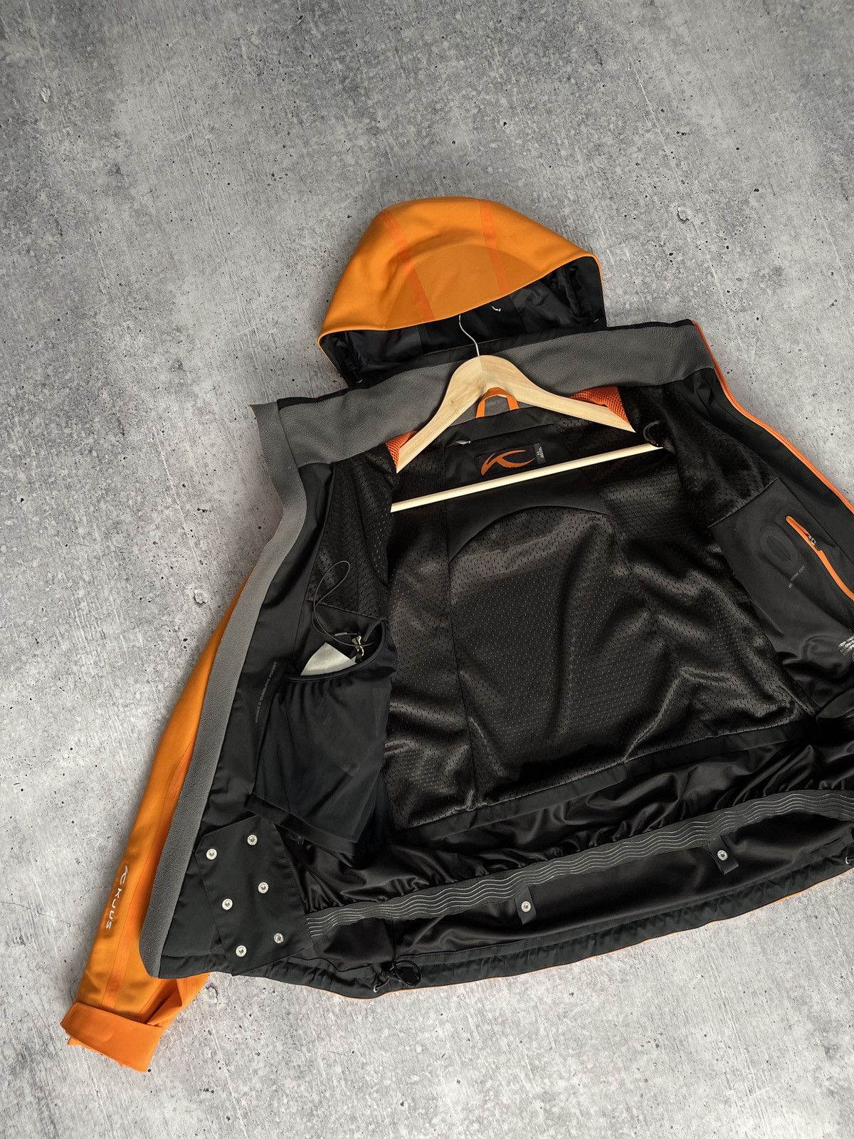 KJUS NWT KJUS Women’s Evolve Ski Jacket Orange Size 52 Size XXL / US 16-18 / IT 52-54 - 9 Thumbnail