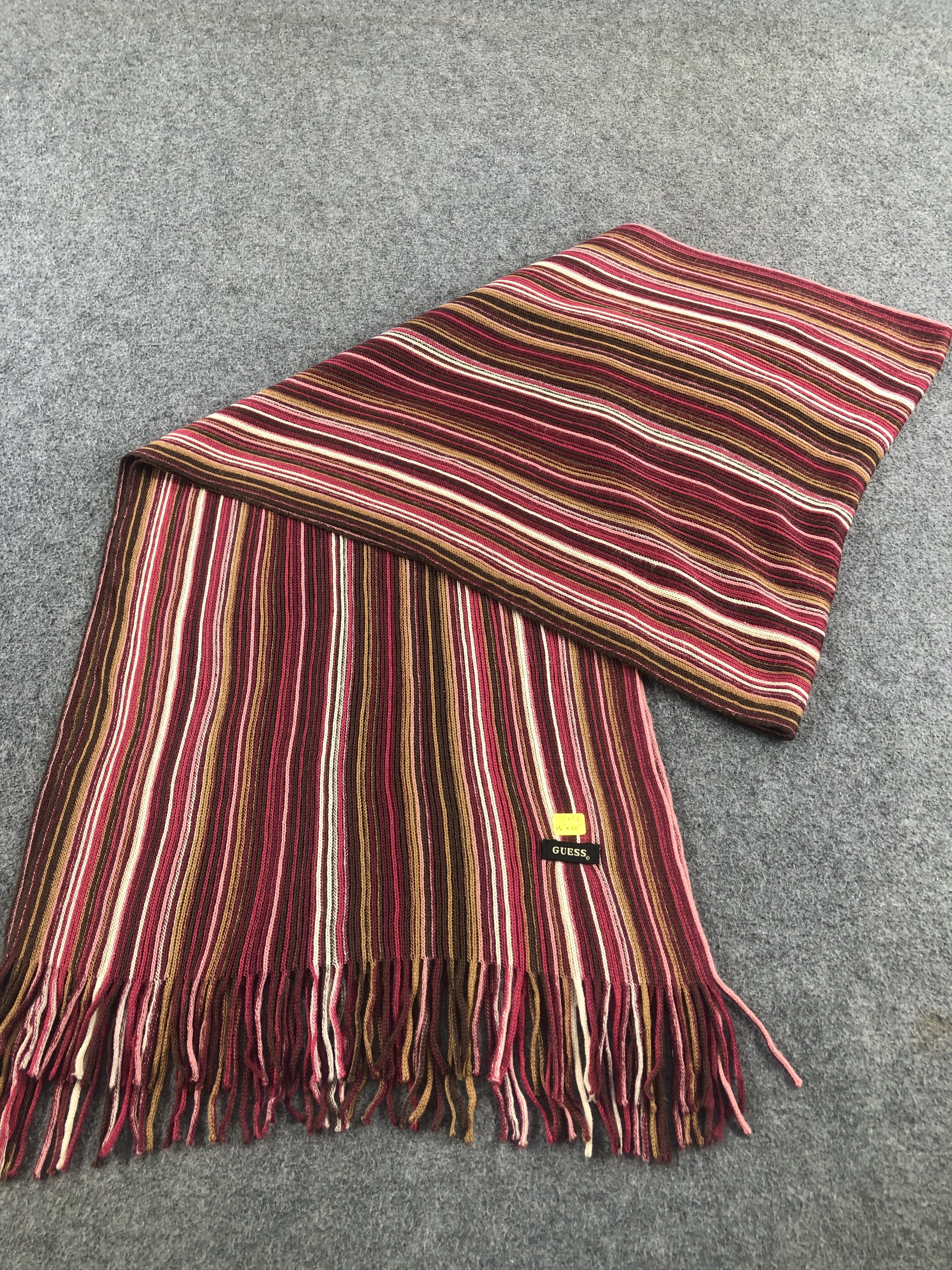 Guess Guess Scarf / Muffler / Neckwear Size ONE SIZE - 4 Thumbnail