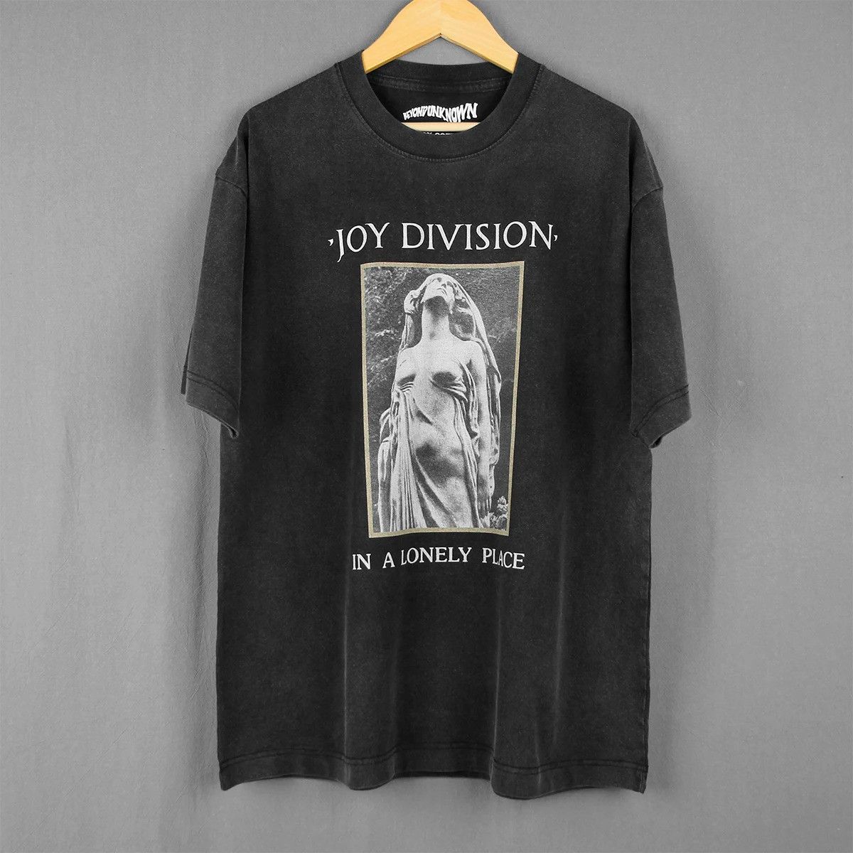 Other 80s Division Rock T Shirt Size US XL / EU 56 / 4 - 1 Thumbnail