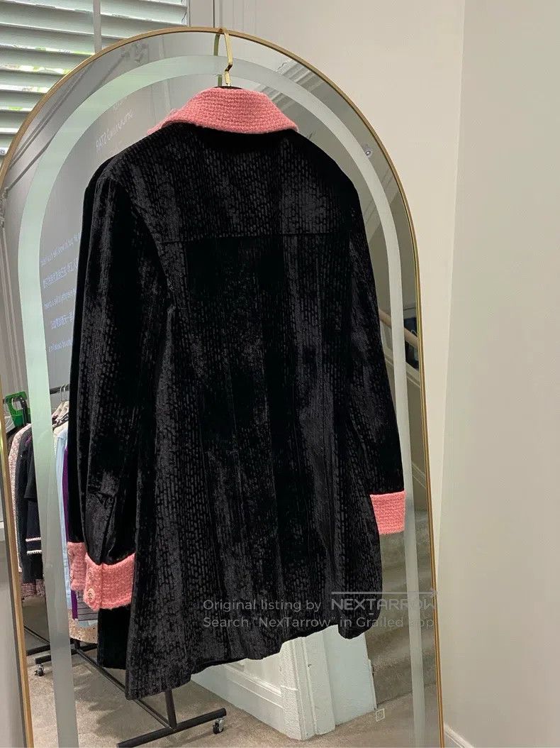 Chanel Chanel 22-year-old black velvet long coat Size XS / US 0-2 / IT 36-38 - 2 Thumbnail