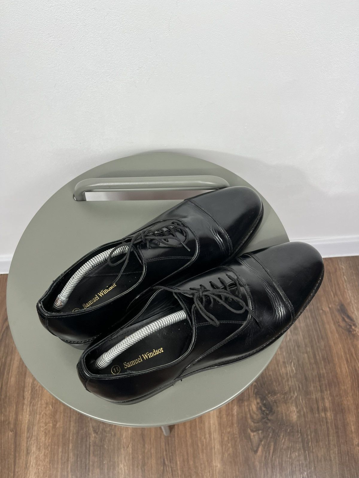 Other Samuel Windsor l Leather Toe Oxford Formal Dress Shoes US 11 Size US 11 / EU 44 - 14 Thumbnail
