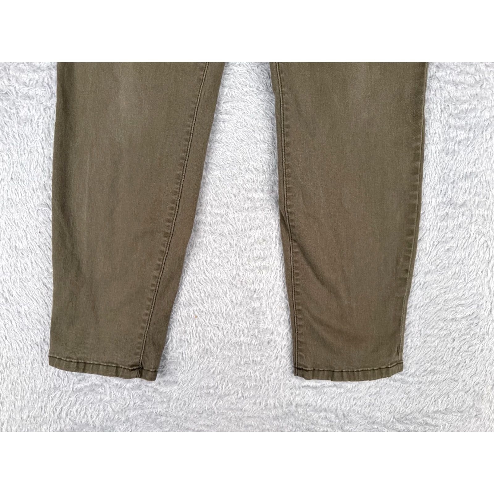 Jessica Simpson Jessica Simpson Jeans Women 8 Green Relaxed Skinny Crop Cotton Blend Mid 28x26 Size 30" / US 8 / IT 44 - 2 Thumbnail