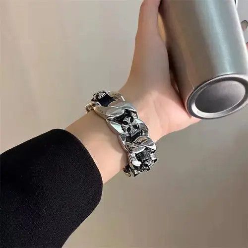 Designer Street y2k hip hop punk rock metal bracelet Size ONE SIZE - 1 Thumbnail