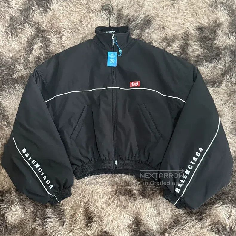 Balenciaga Balenciaga Embroidered Logo Cotton Jacket Size US S / EU 44-46 / 1 - 1 Thumbnail