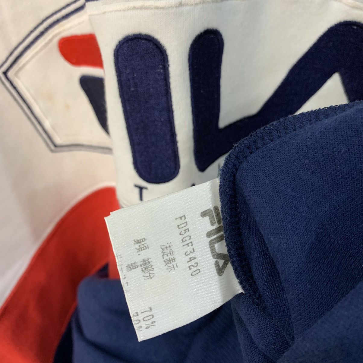 Fila Vintage Fila Sweatshirt Hoodies Fila Pullover Sweater Jumper Size US L / EU 52-54 / 3 - 3 Thumbnail