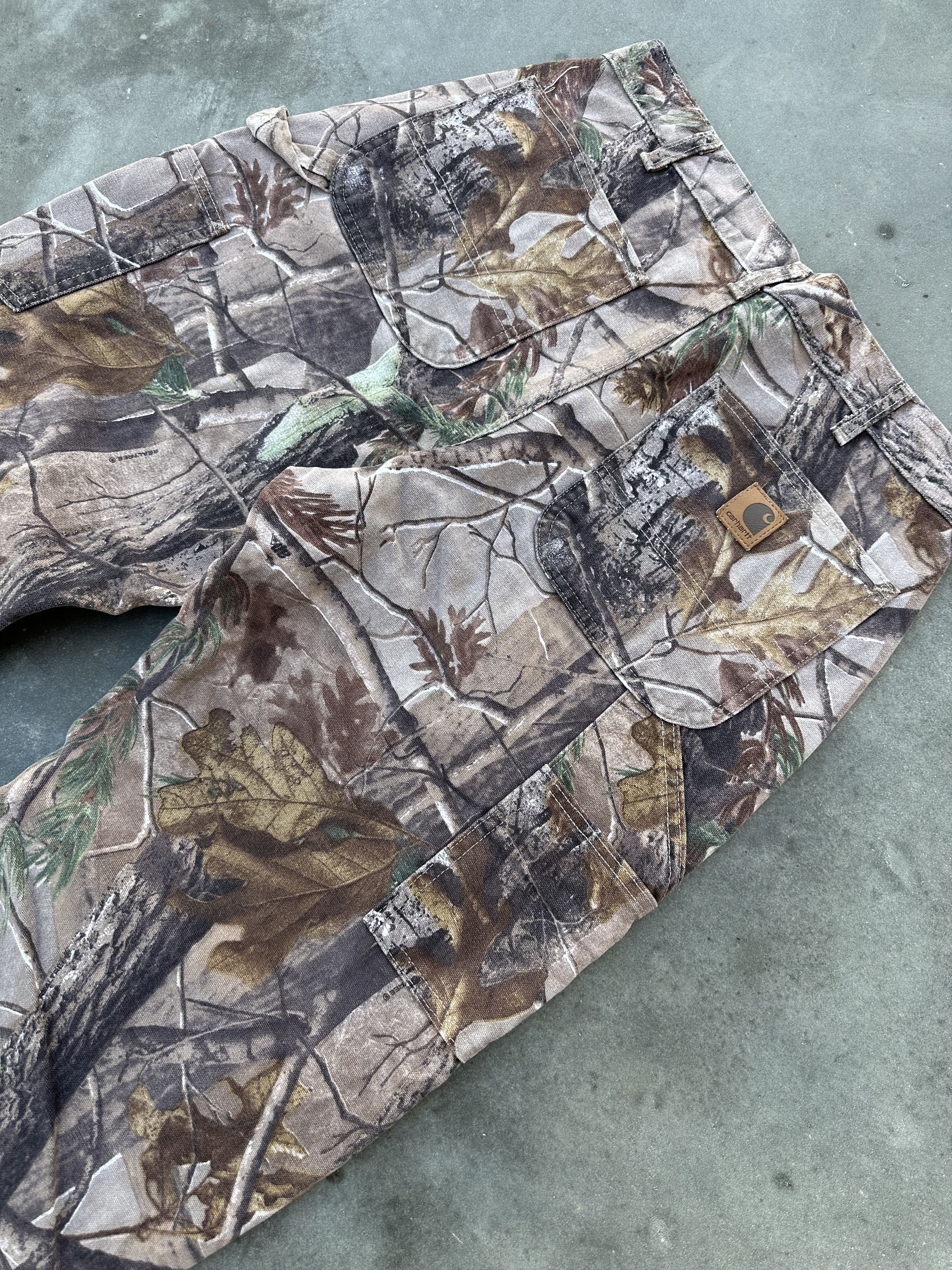 Carhartt Vintage Carhartt Realtree Camouflage Pants Size US 32 / EU 48 - 13 Thumbnail