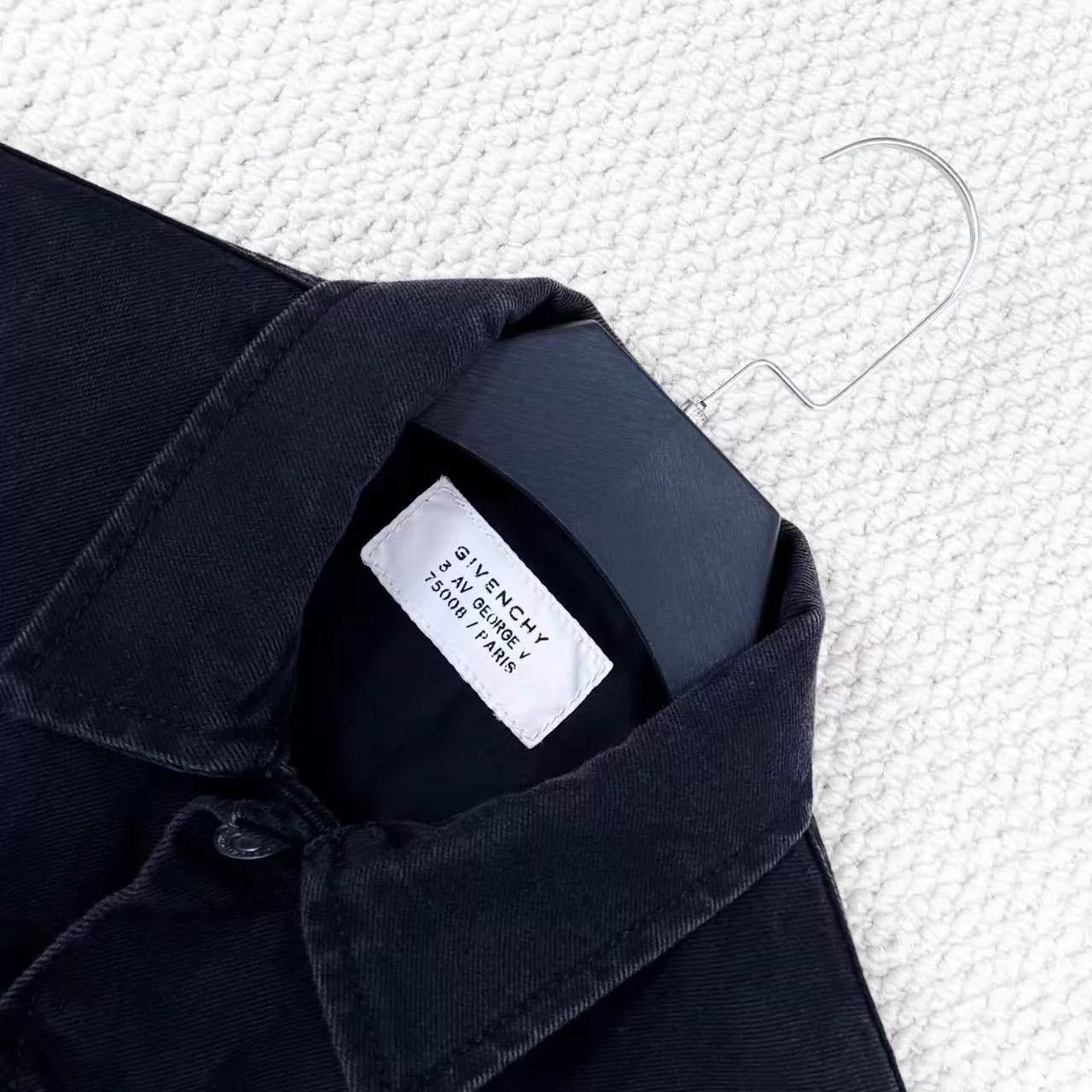 Givenchy Givenchy Black Washed Distressed Denim Logo Back Unisex S Size S / US 4 / IT 40 - 3 Thumbnail