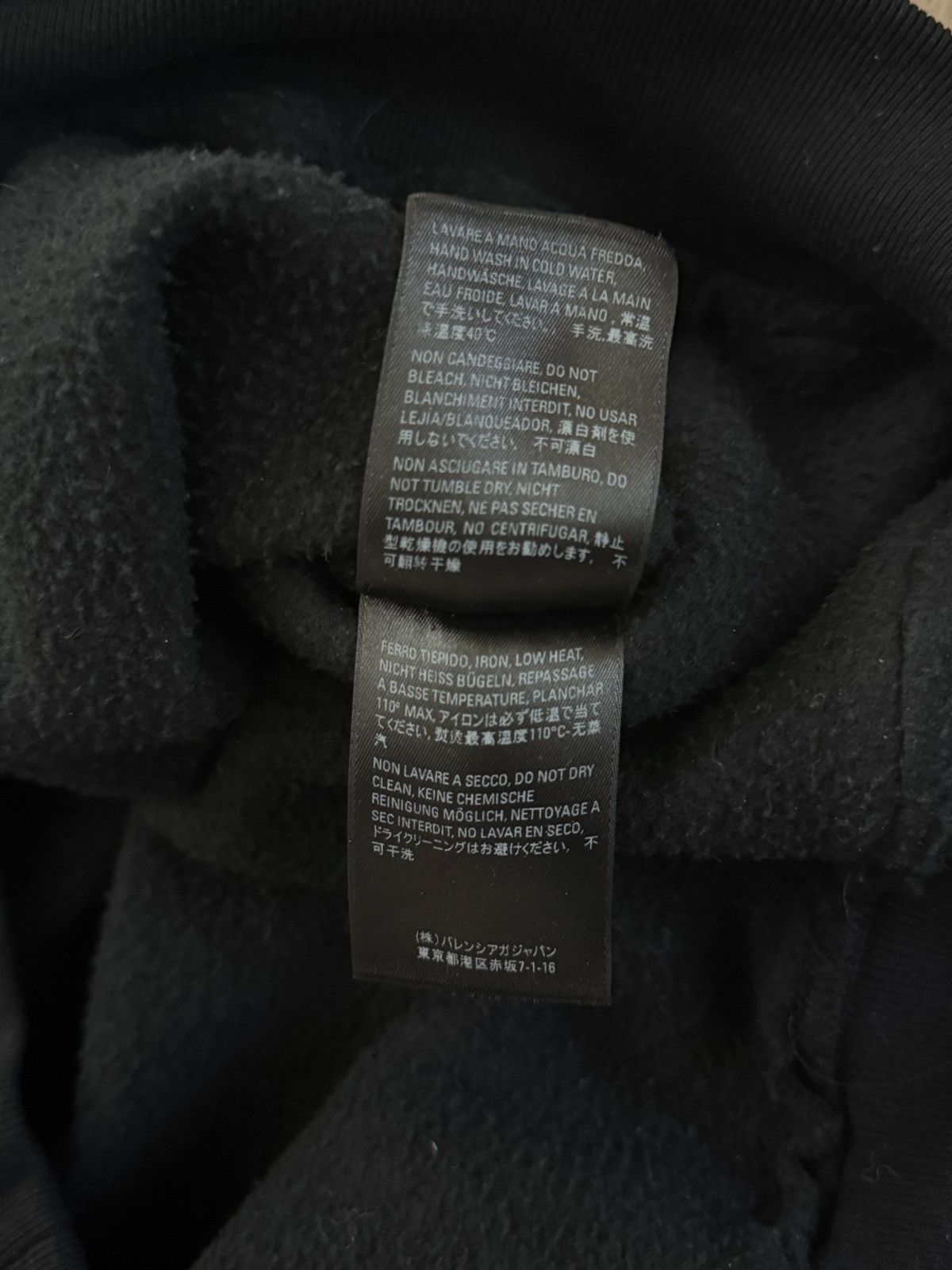 Balenciaga Balenciaga Languages Hoodie Size US S / EU 44-46 / 1 - 6 Thumbnail