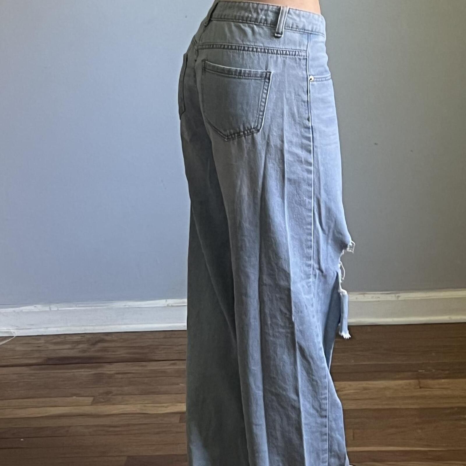 Shein Light wash ripped wide leg jeans Size 27" / US 4 / IT 40 - 4 Thumbnail