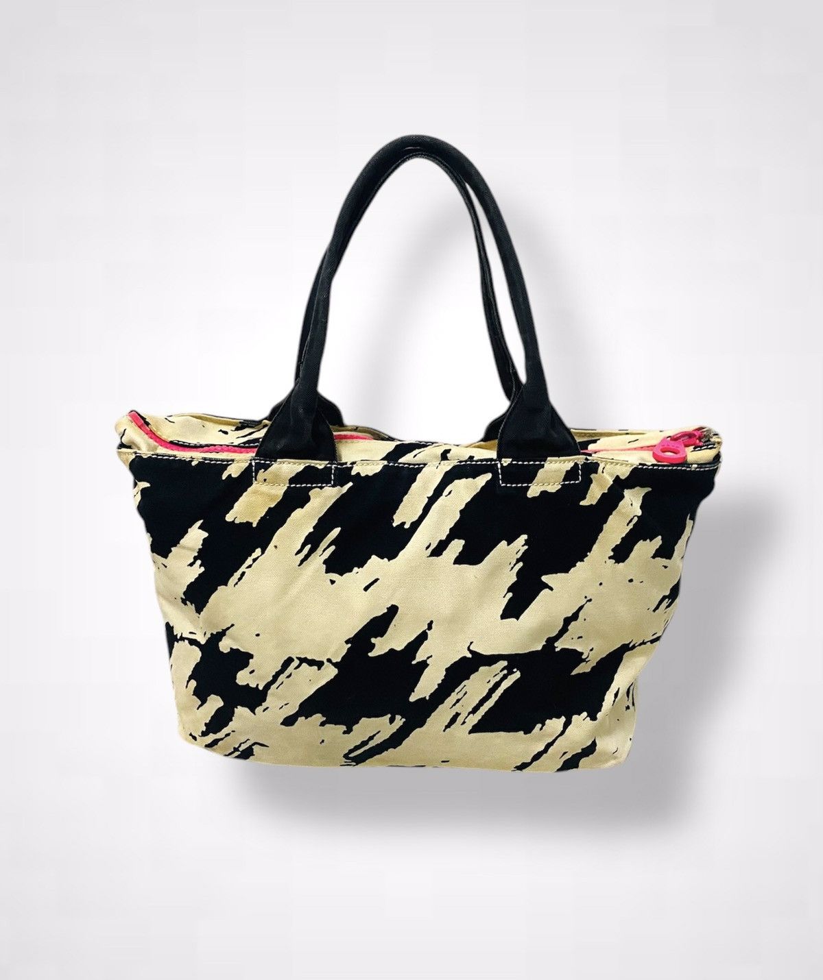 Marc Jacobs Rare 🔥 A08 Marc by Marc Jacobs Tote Bag Size ONE SIZE - 4 Thumbnail