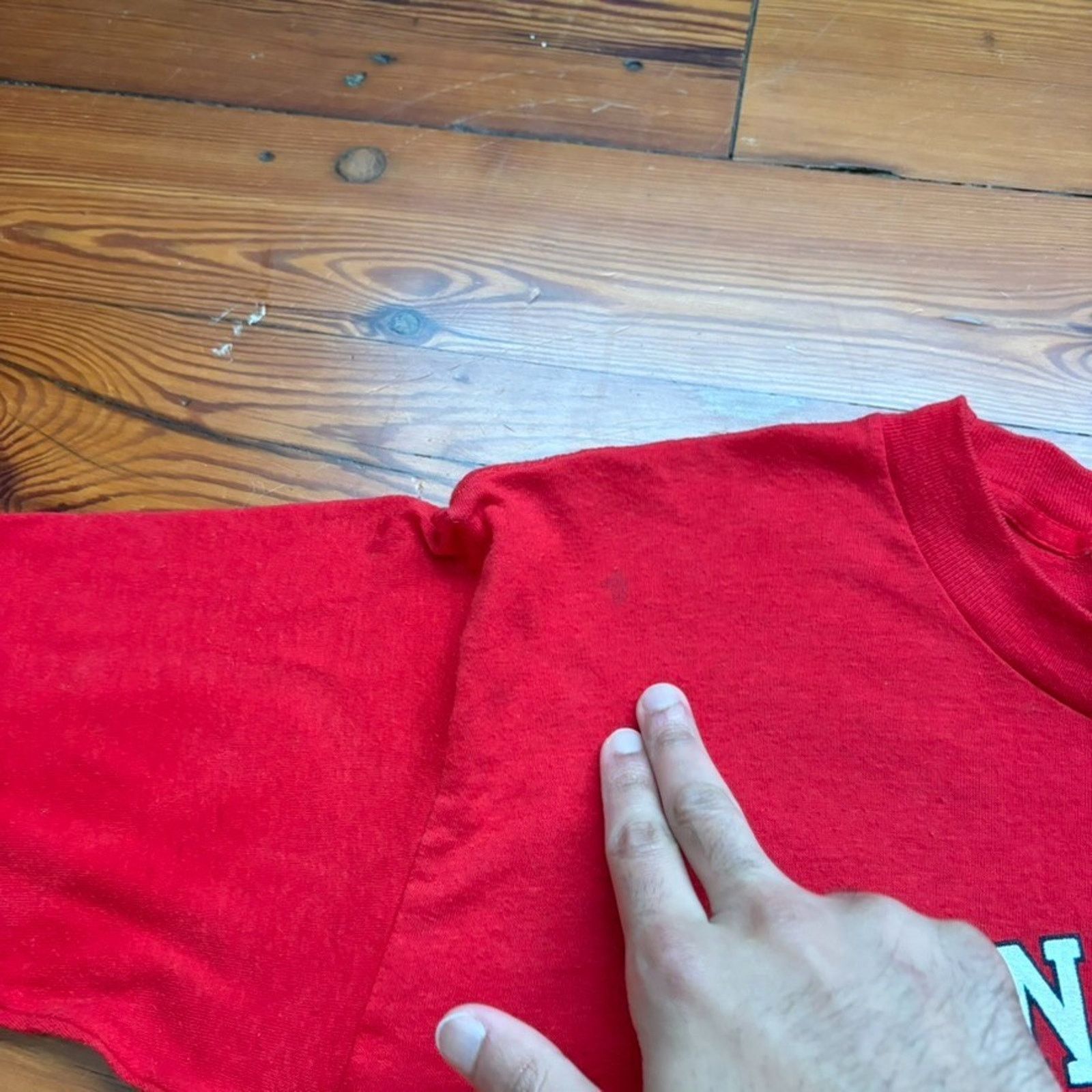 Vintage Vintage Indiana University T-Shirt Men’s Size S Red 1980s Size US S / EU 44-46 / 1 - 9 Thumbnail