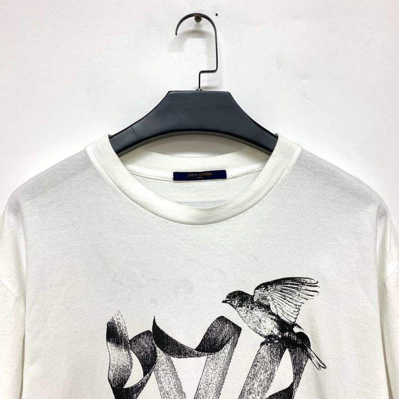 Louis Vuitton Louis Vuitton White bird print short sleeve Size US XL / EU 56 / 4 - 3 Thumbnail