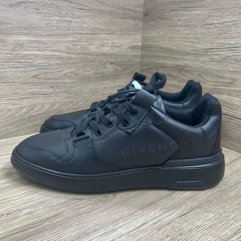 Givenchy Givenchy Black Low-Top Leather Sneakers - dmc Size US 10.5 / EU 43-44 - 1 Thumbnail