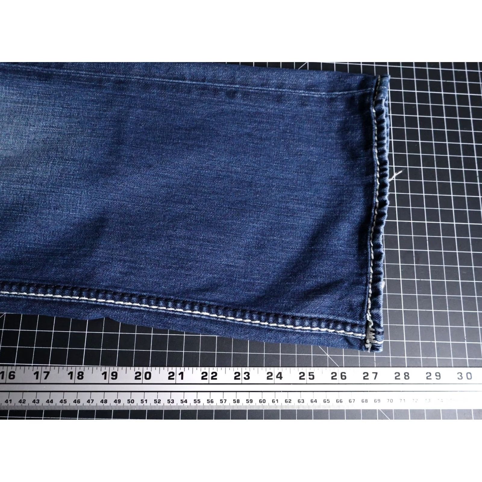 True Religion VINTAGE True Religion Jeans Men's Boot Cut Billy Giant Big T Flap Pockets 33 x 27 90s Size US 33 - 7 Thumbnail